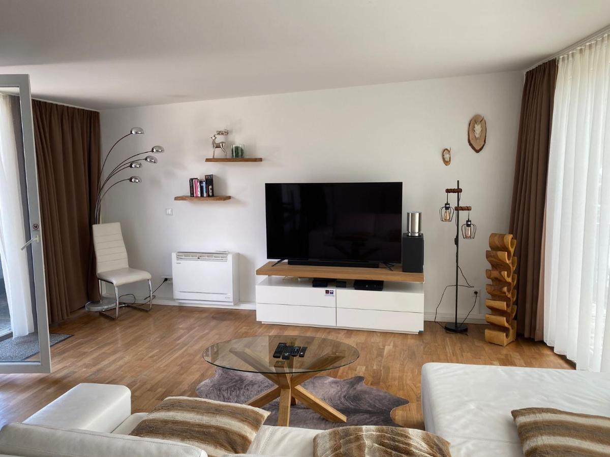 Panorama Penthouse Sermoreal 젤암제 외부 사진
